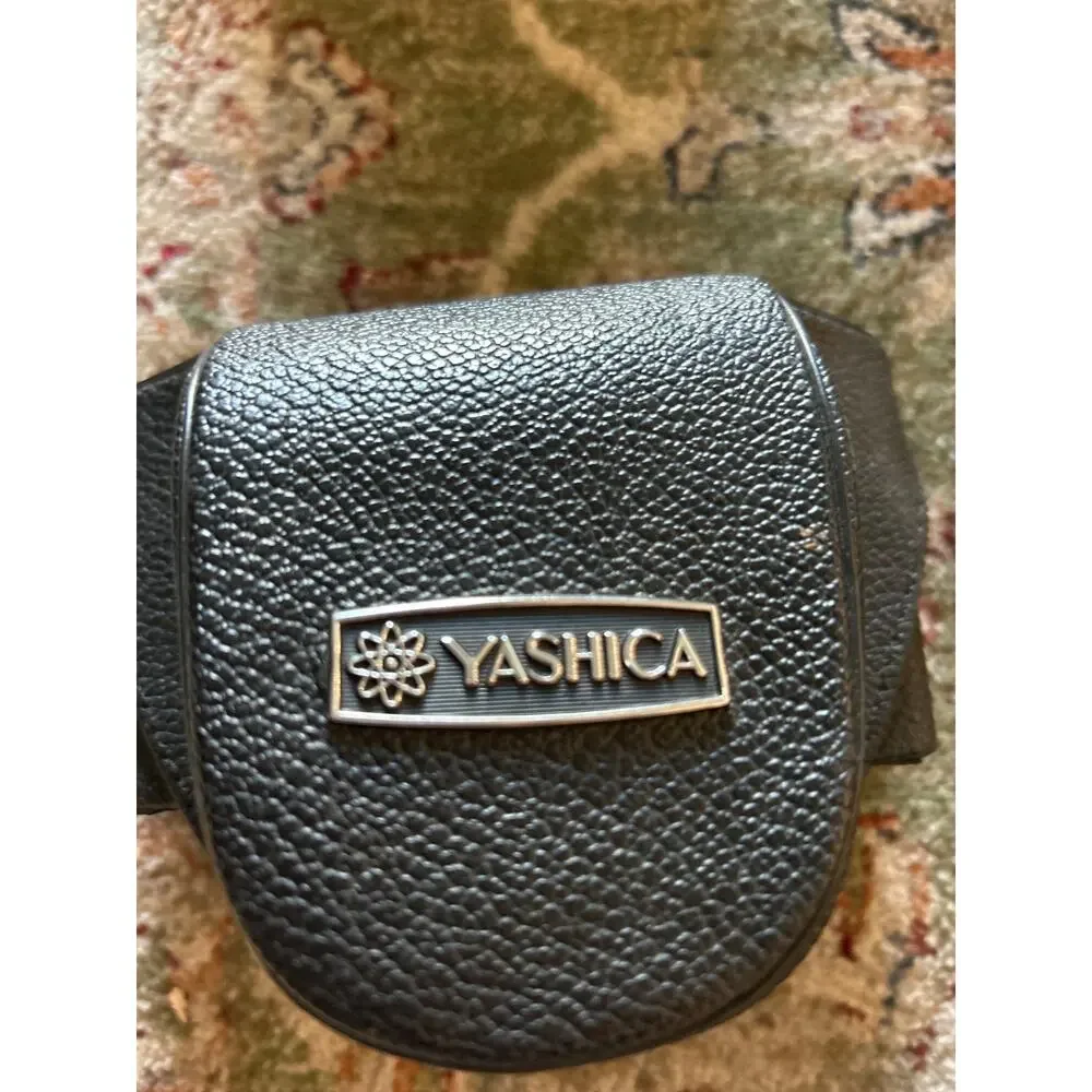 Camera Cases. Calling all Camera Collectors